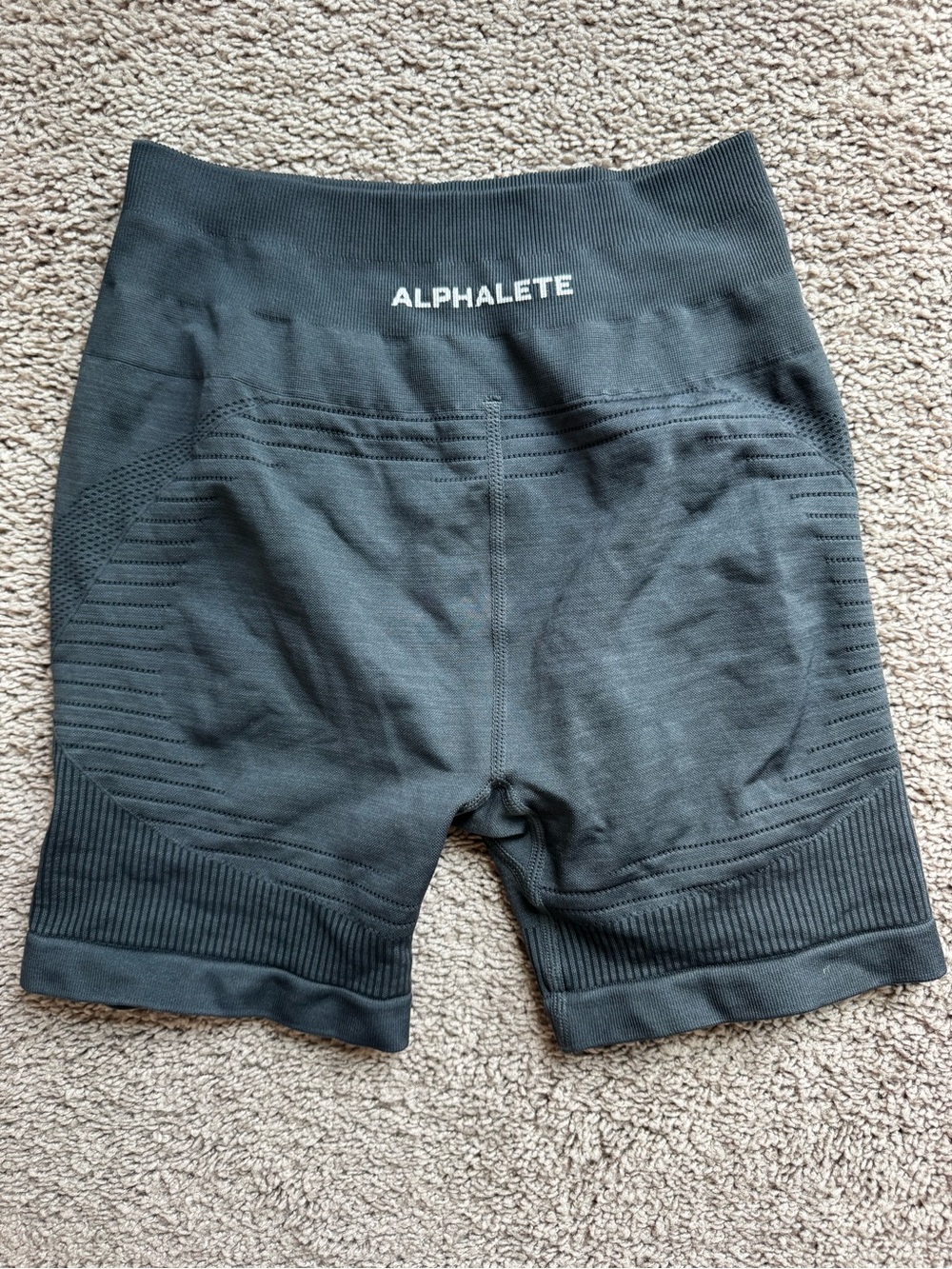 Alphalete Amplify seamless High-Rise Bike Shorts